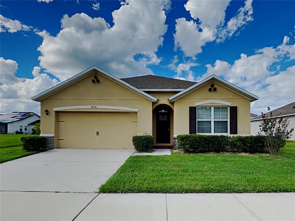 4904 PALL MALL STREET E KISSIMMEE, FL 34758