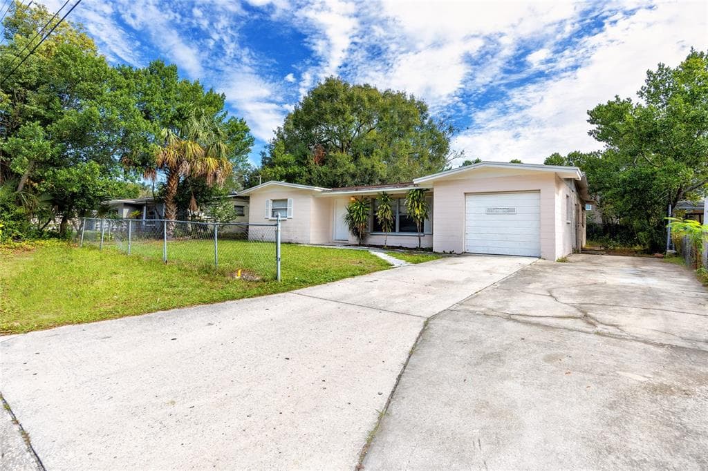10617 N 27TH STREET TAMPA, FL 33612