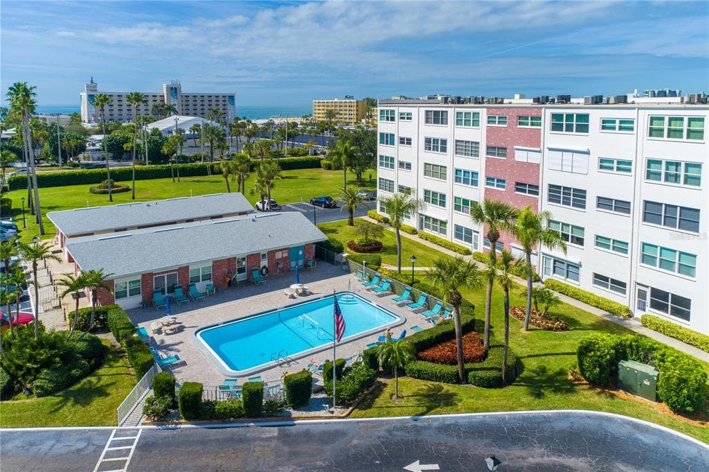 5575 GULF BOULEVARD UNIT 128 ST PETE BEACH, FL 33706