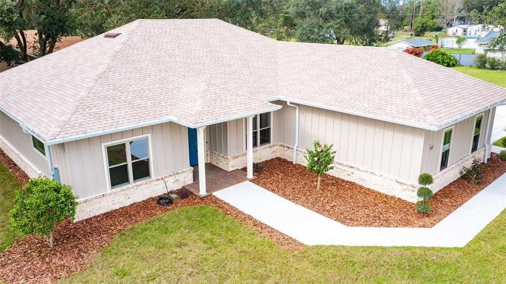 5817 CAROLINE DR WESLEY CHAPEL, FL 33545