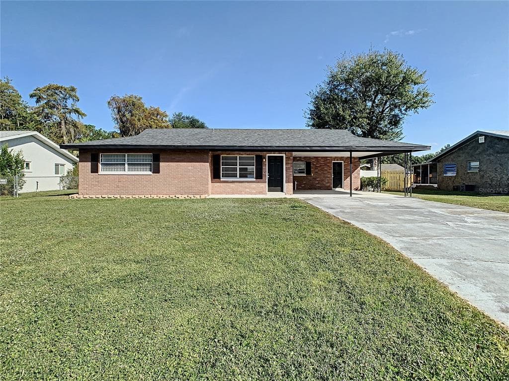 1113 SE 2ND ST CRYSTAL RIVER, FL 34429