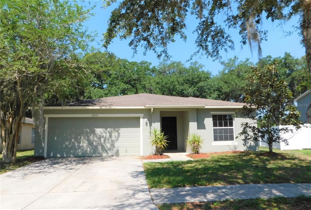 30720 SONNET GLEN DRIVE WESLEY CHAPEL, FL 33543