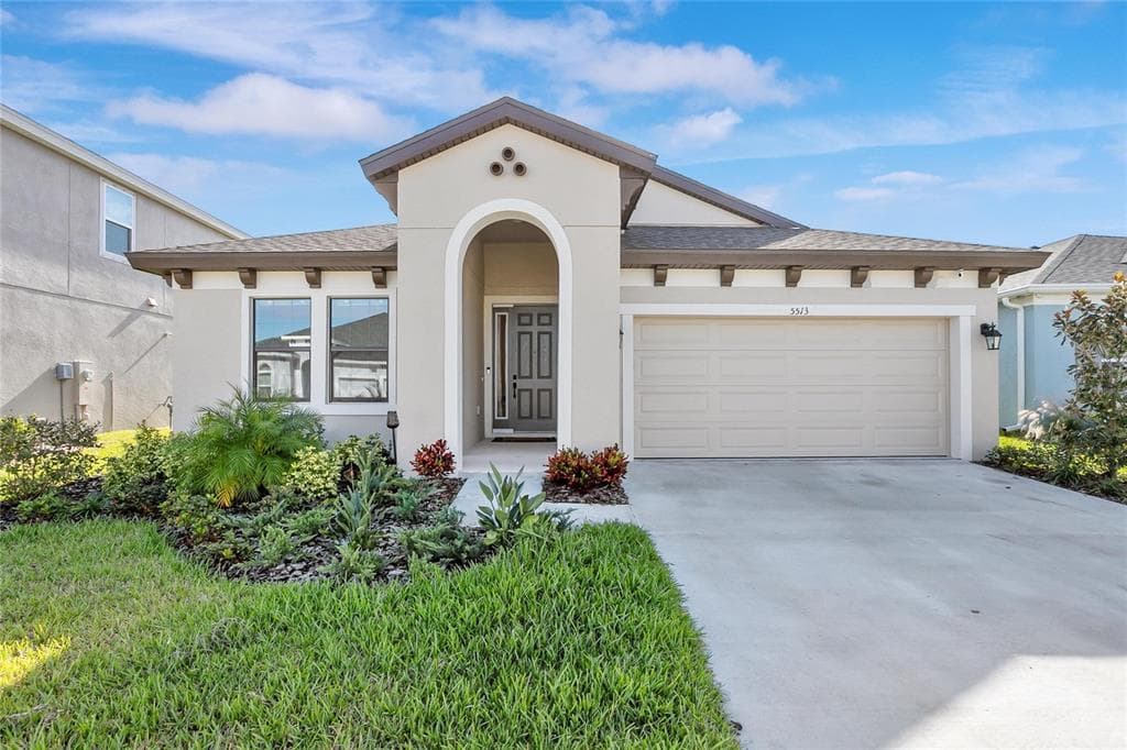 5513 LIMELIGHT DRIVE APOLLO BEACH, FL 33572
