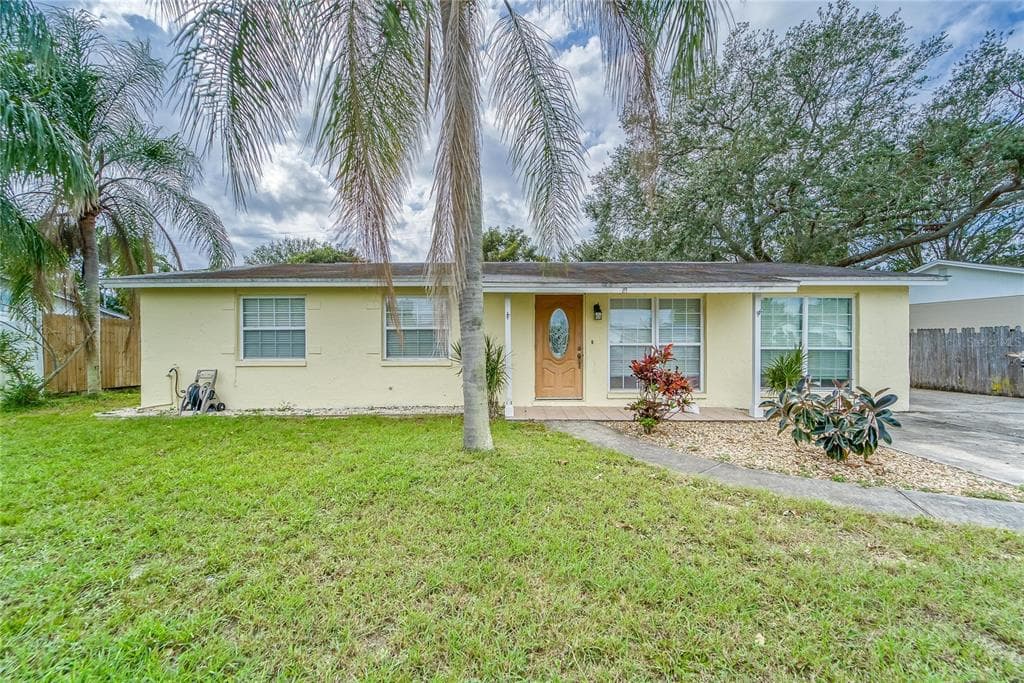 314 FLAMINGO DRIVE APOLLO BEACH, FL 33572
