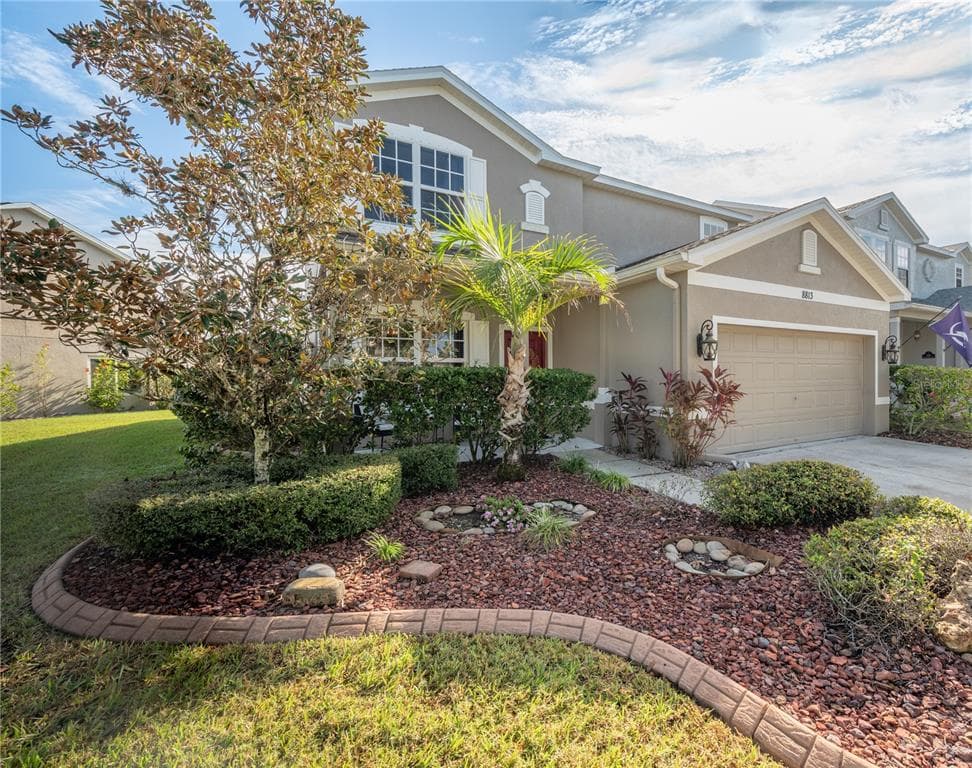 8813 GRAND BAYOU COURT TAMPA, FL 33635