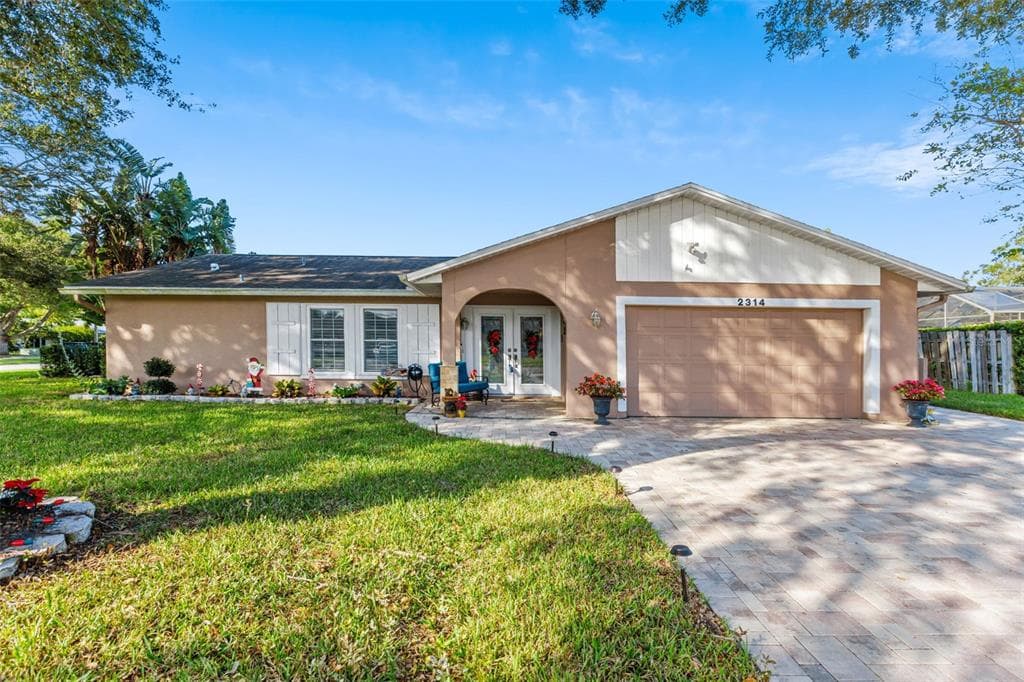 2314 PIN OAK LANE E CLEARWATER, FL 33759