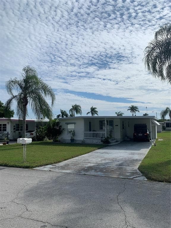 10334 106TH AVENUE LARGO, FL 33773