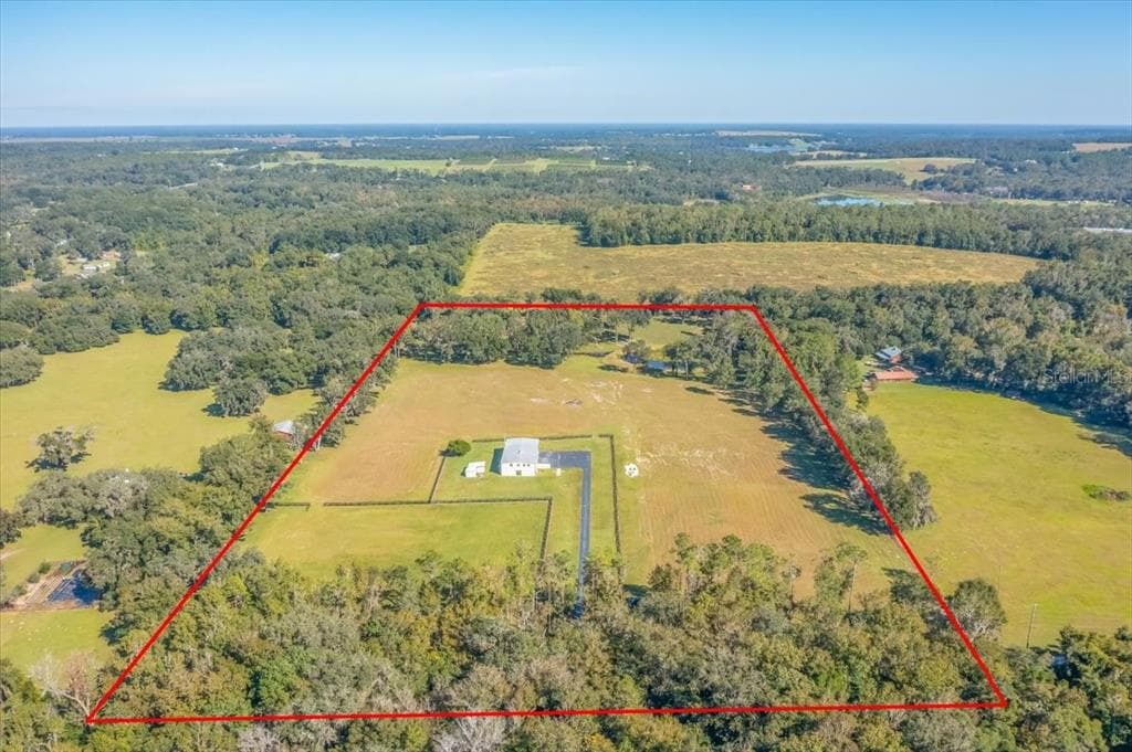 380 HAMPSTEAD DRIVE BROOKSVILLE, FL 34602