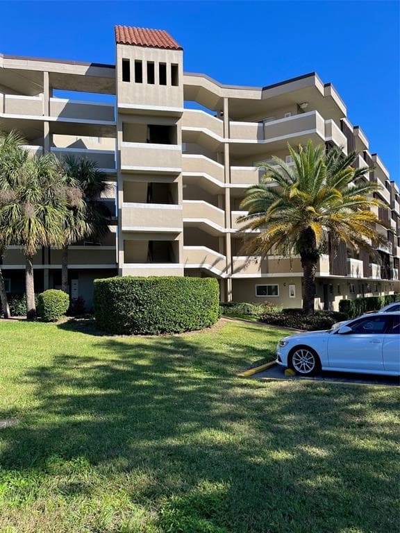 1243 S MARTIN LUTHER KING JR AVENUE UNIT C503 CLEARWATER, FL 33756