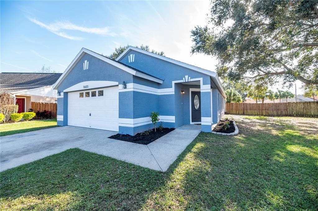 1603 TROPICANA WAY VALRICO, FL 33594
