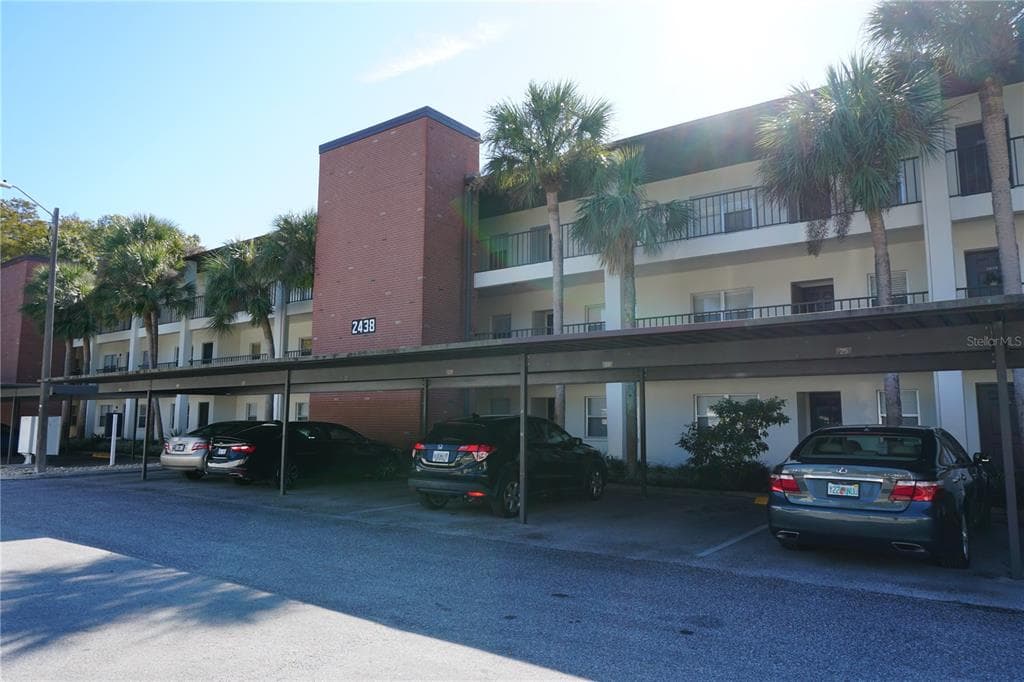 2438 ENTERPRISE ROAD UNIT 15 CLEARWATER, FL 33763