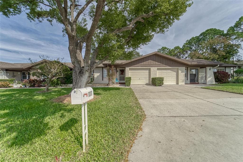 1377 HEATHER RIDGE BOULEVARD DUNEDIN, FL 34698