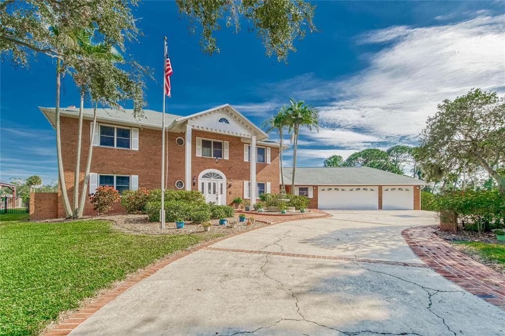 2870 SANDPIPER PLACE CLEARWATER, FL 33762