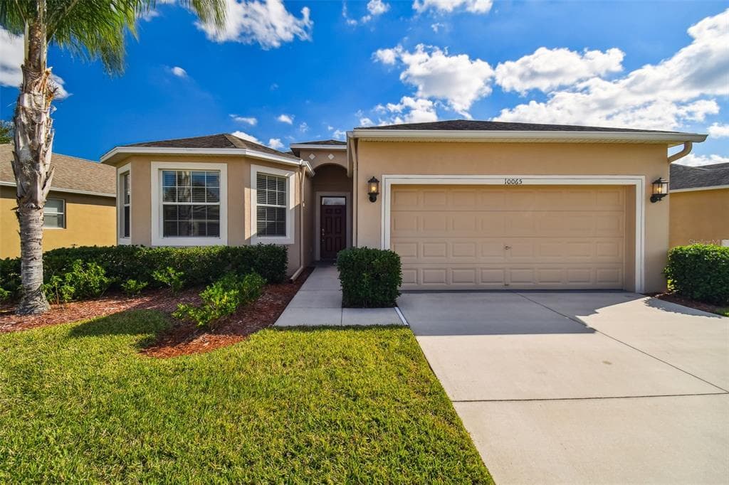 10065 SEMIAHMOO LOOP SAN ANTONIO, FL 33576