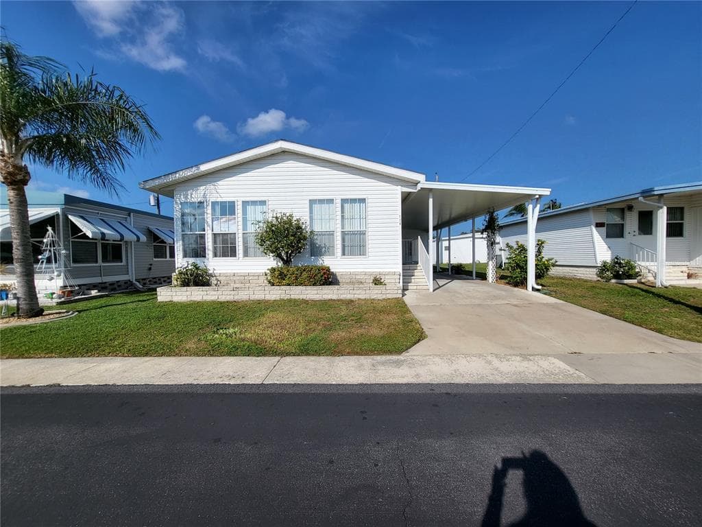 1500 COUNTY ROAD 1 UNIT 124 DUNEDIN, FL 34698