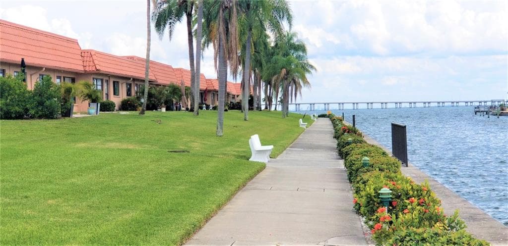 19029 US HIGHWAY 19 N UNIT 20E CLEARWATER, FL 33764