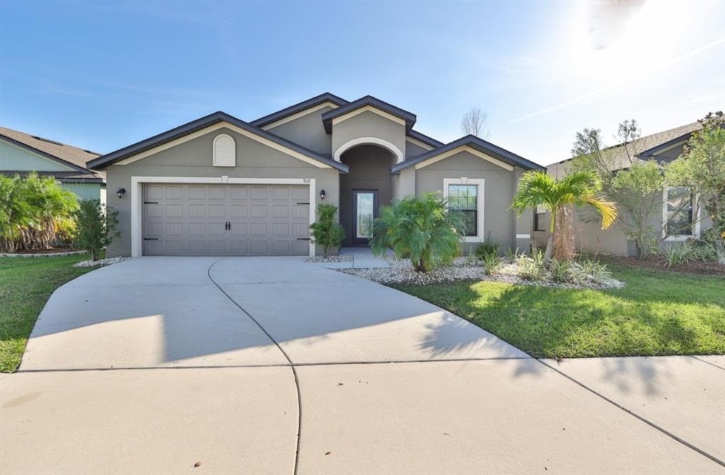 937 WYNNMERE WALK AVENUE RUSKIN, FL 33570