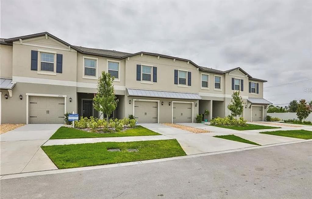 15552 FLORENCE HOLLOW PLACE SUN CITY CENTER, FL 33573