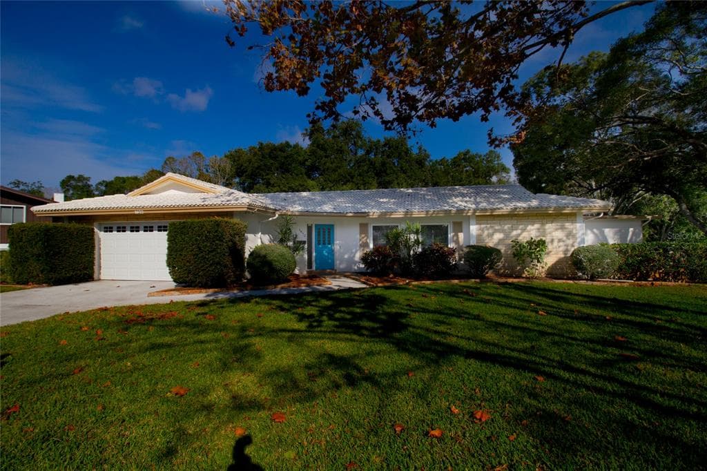 1672 MCKAY COURT