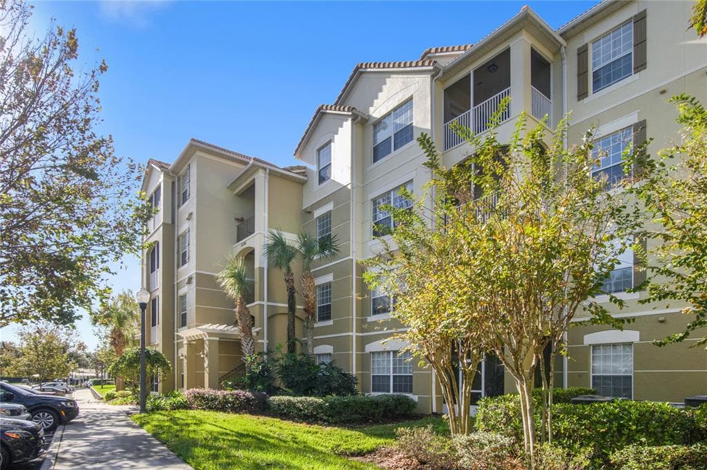3326 ROBERT TRENT JONES DRIVE UNIT 20302 ORLANDO, FL 32835
