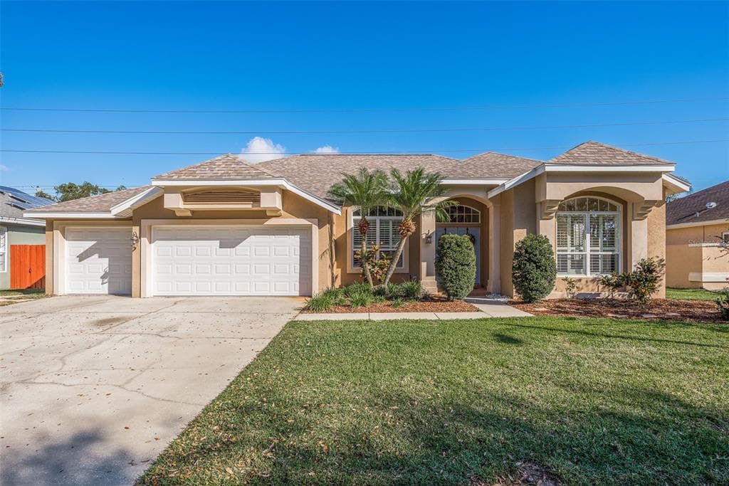 481 PINE WARBLER WAY N PALM HARBOR, FL 34683
