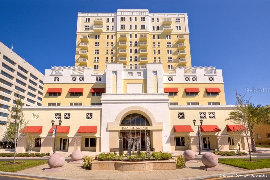 628 CLEVELAND STREET UNIT 804 CLEARWATER, FL 33755