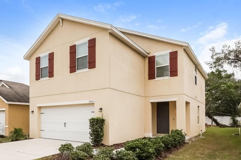 10123 HAWK STORM AVENUE TAMPA, FL 33610