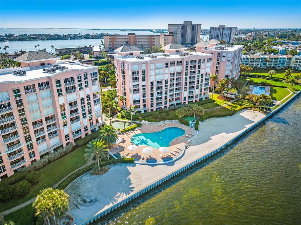 4963 BACOPA LANE S UNIT 105