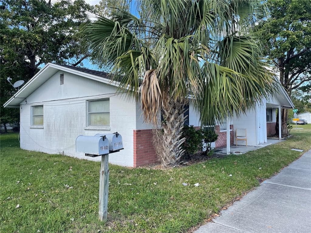 4714 34TH STREET W BRADENTON, FL 34210
