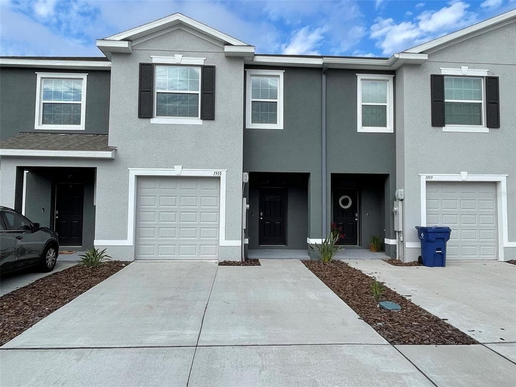 1955 HOVENWEEP ROAD WESLEY CHAPEL, FL 33543