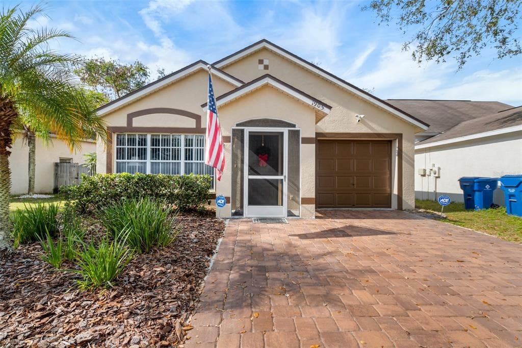 1905 FALLING STAR LANE LUTZ, FL 33549