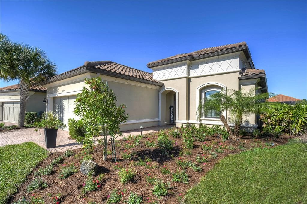 11539 BITOLA DRIVE ODESSA, FL 33556