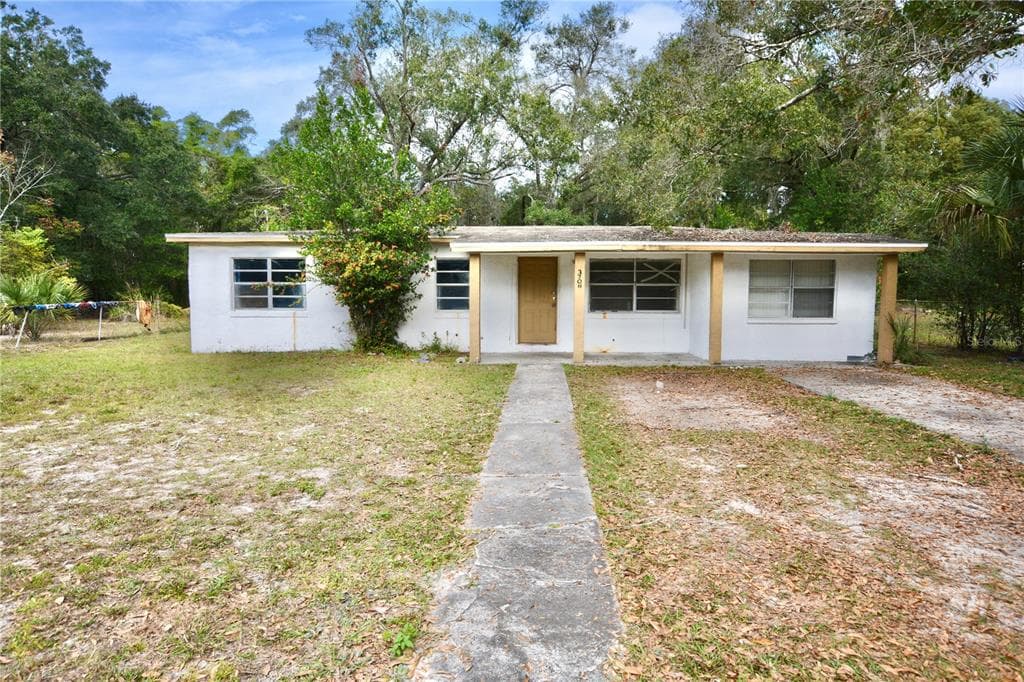 3706 E LAMBRIGHT STREET TAMPA, FL 33610