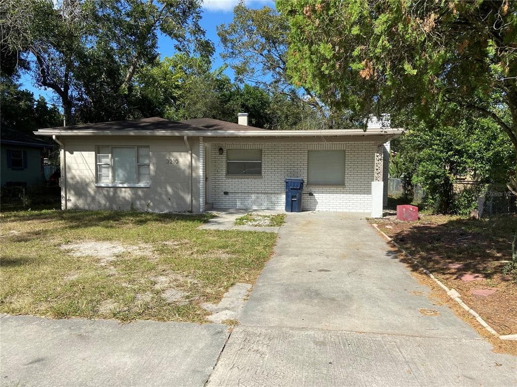 3210 E LOUISIANA AVENUE TAMPA, FL 33610
