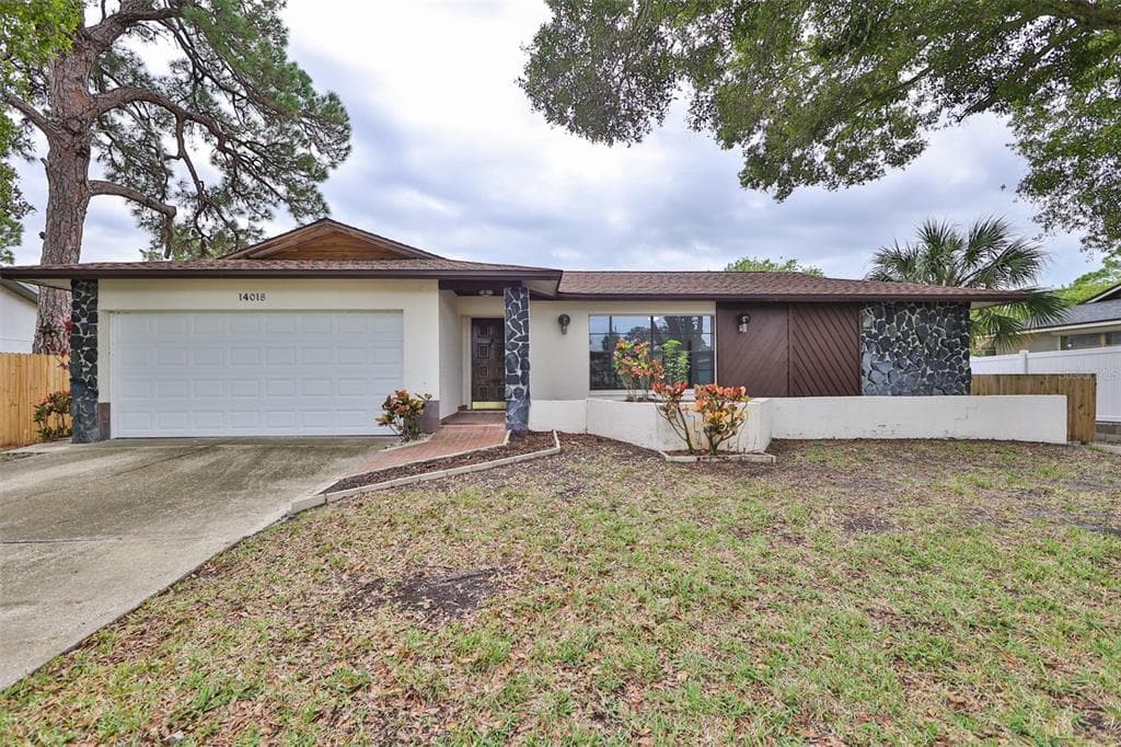 14018 79TH AVENUE SEMINOLE, FL 33776