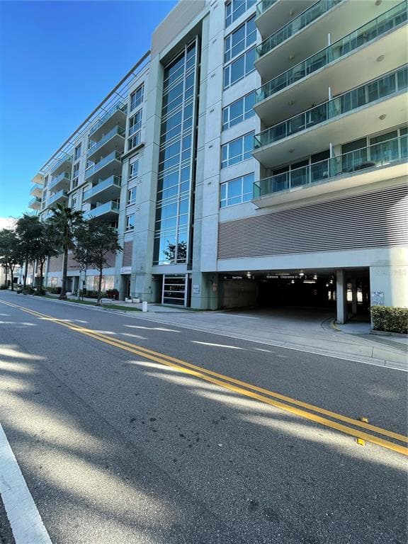 111 N 12TH STREET UNIT 1614 TAMPA, FL 33602