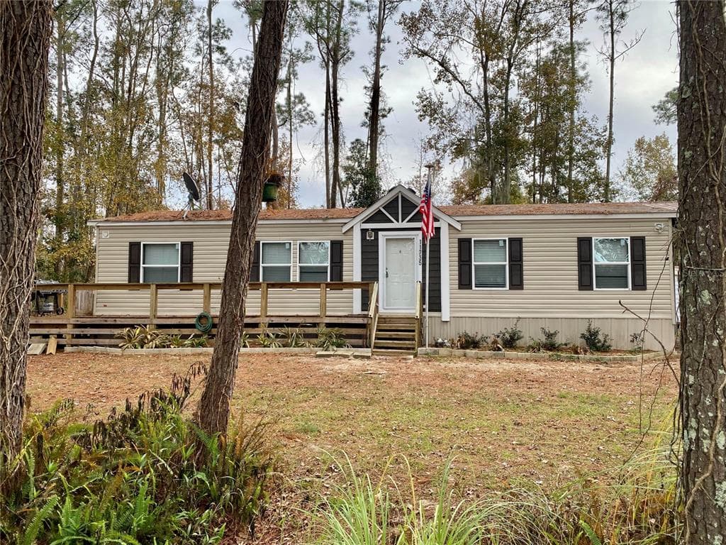 11735 SE US HIGHWAY 301 HAWTHORNE, FL 32640