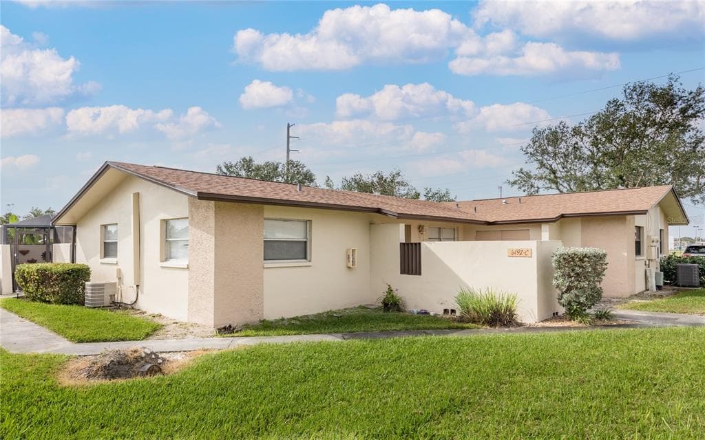 6192 PRINCIPIA DRIVE UNIT 3 FORT MYERS, FL 33919