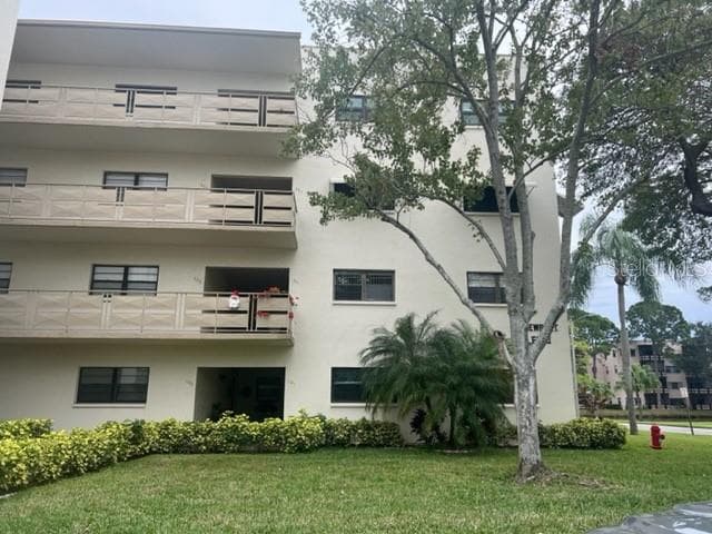 6070 80 STREET N UNIT 101 ST PETERSBURG, FL 33709