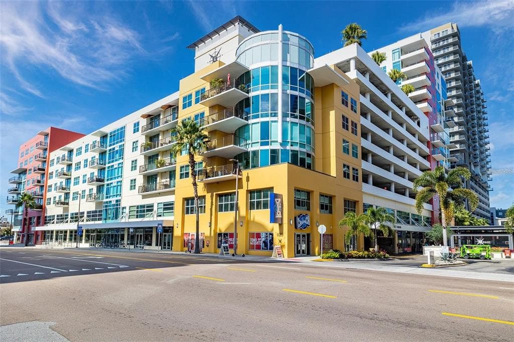 1208 E KENNEDY BOULEVARD UNIT 1225 TAMPA, FL 33602