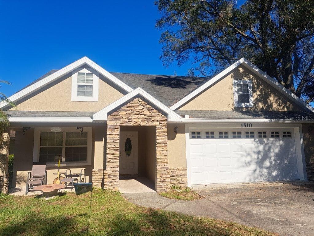 1510 SHORE ACRES DRIVE LAKELAND, FL 33801