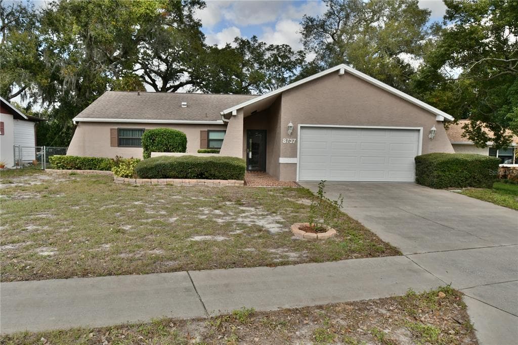 8737 HONEYCOMB DRIVE