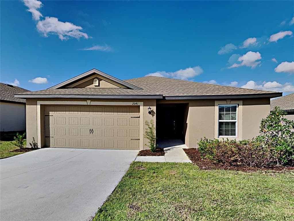 2041 AMBER SWEET CIRCLE DUNDEE, FL 33838