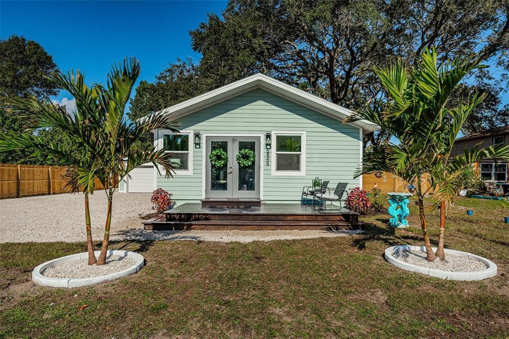 5845 23RD AVENUE S GULFPORT, FL 33707