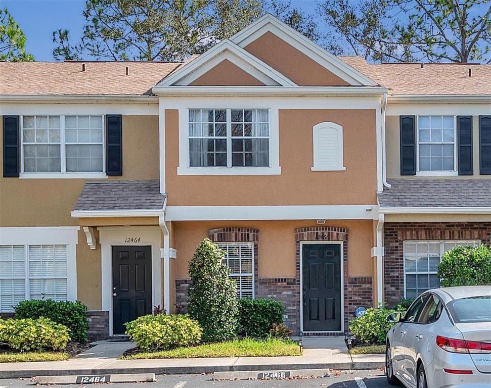 12466 BERKELEY SQUARE DR TAMPA, FL 33626