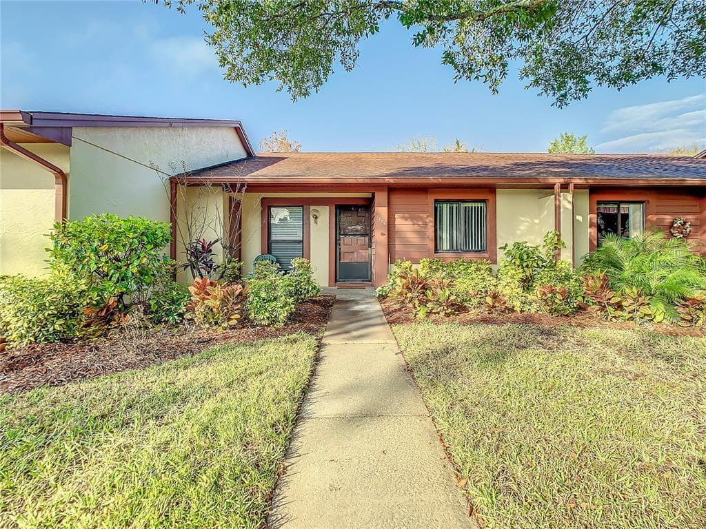 7229 GREYSTONE DRIVE UNIT 7229 HUDSON, FL 34667