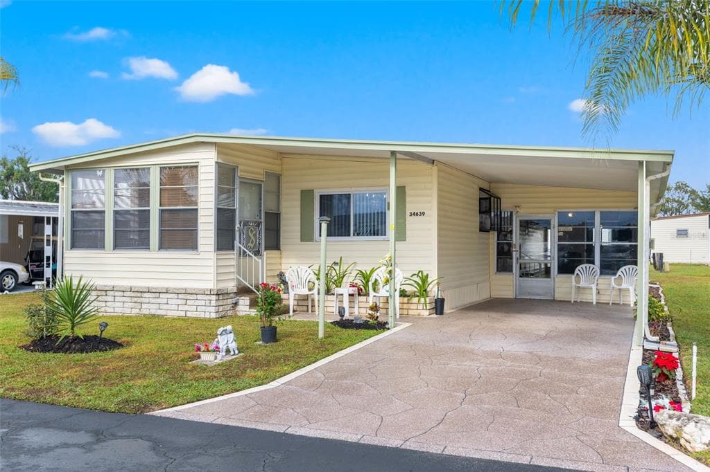 34639 LILY LANE ZEPHYRHILLS, FL 33541