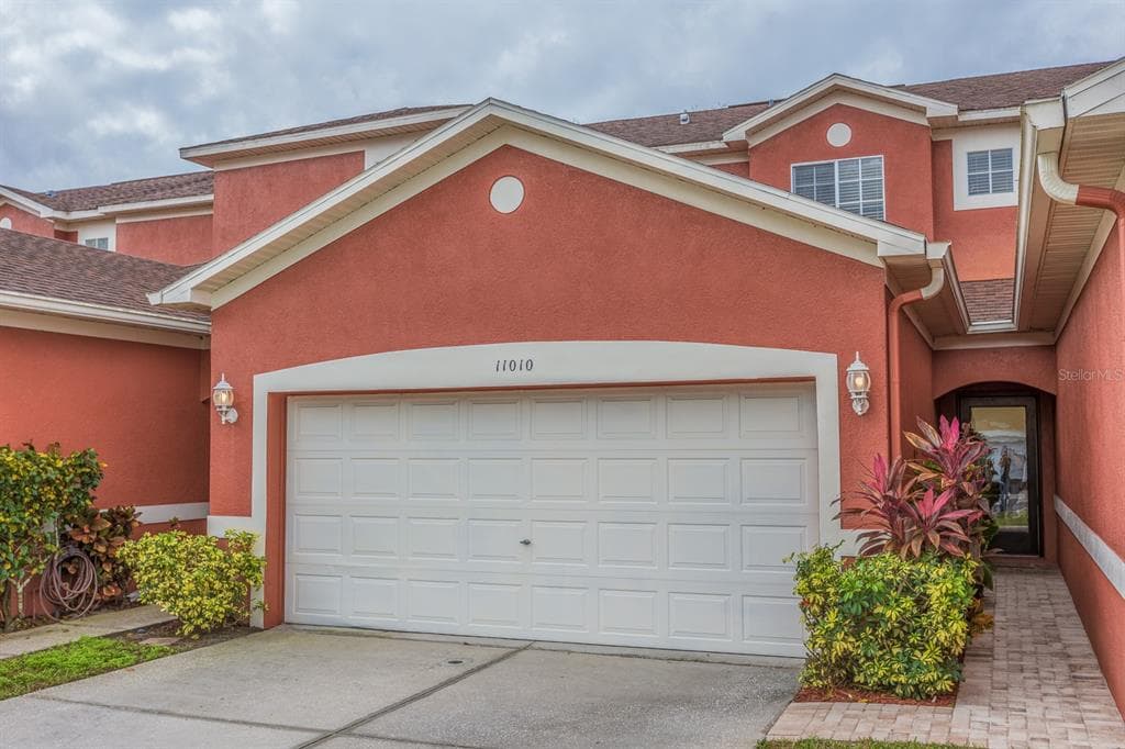 11010 BLAINE TOP PLACE TAMPA, FL 33626