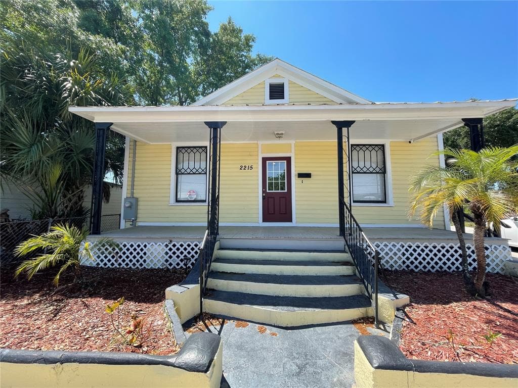 2215 E 4TH AVENUE TAMPA, FL 33605