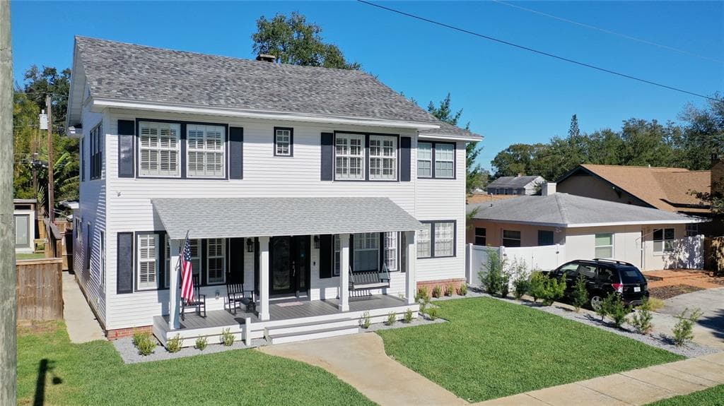 819 20TH AVENUE N ST PETERSBURG, FL 33704